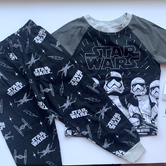 Star Wars Licensed PJs Toddler Size 2 - Picture 8 of 9